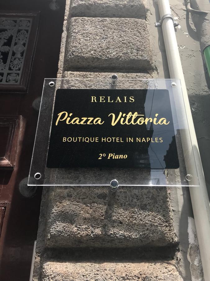 לינה וארוחת בוקר נאפולי Relais Ranieri Piazza Vittoria מראה חיצוני תמונה